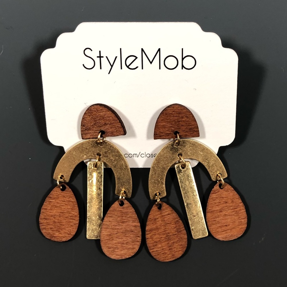 New! Wood & brushed gold dangly earrings.  2”.
